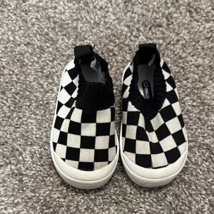 Baby Sneakers Lightweight Breathable Mesh First Walkers Shoes 6-24 Months